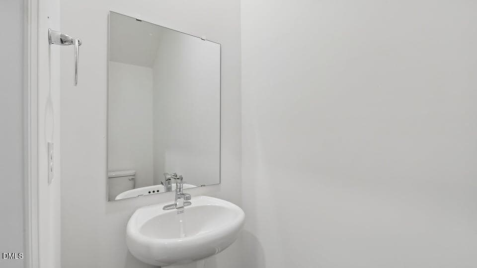 POWDER ROOM - 537 Stream Walk Crossing, Wendell, NC 27591, Wendell