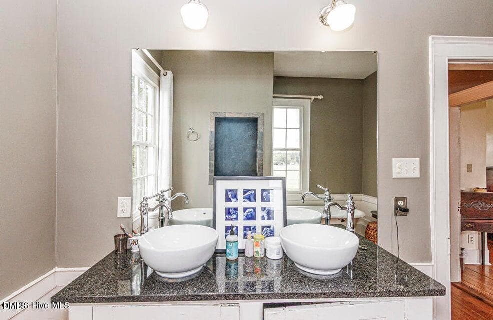 20260925145323087956000000-o - 784 W Hilliardston Road, Nashville, NC 27856, Nashville