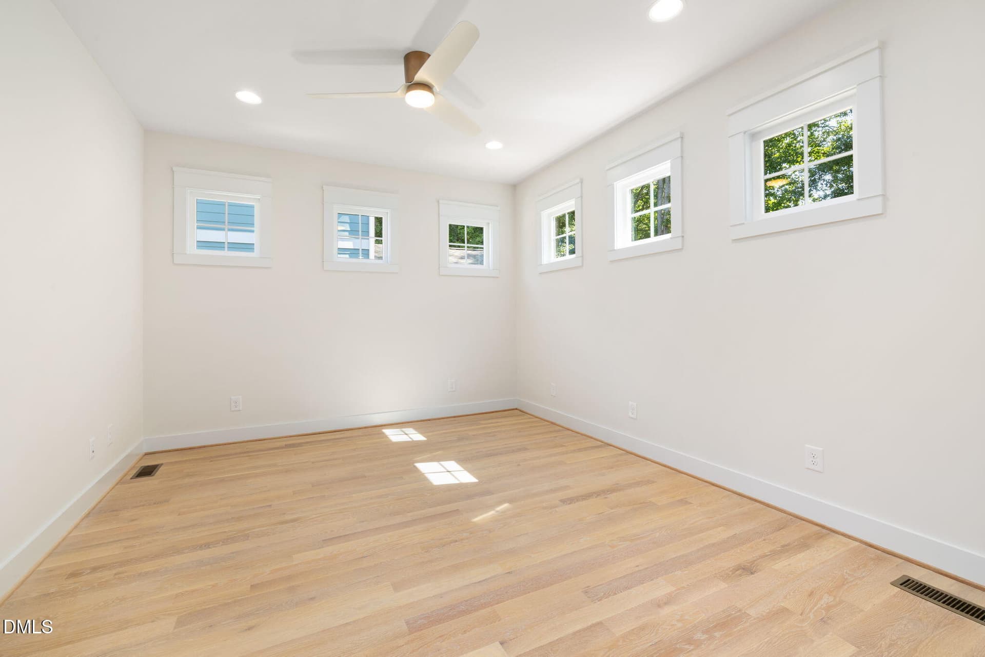 49-web-or-mls-DX3A3133 - 600 Hemlock Avenue, Durham, NC 27707