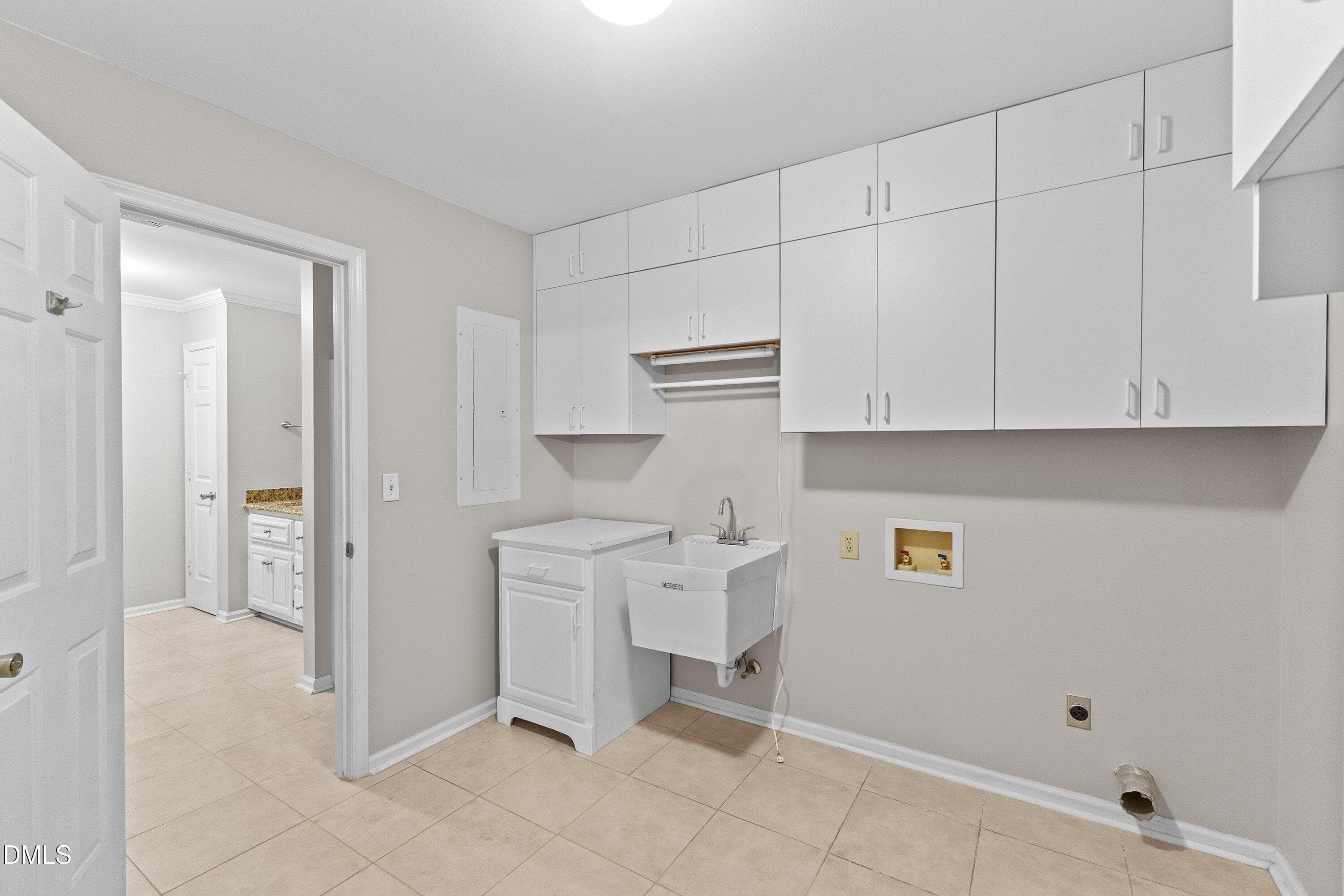 Laundry Room - 5 Kentwood Drive, Smithfield, NC 27577, Smithfield
