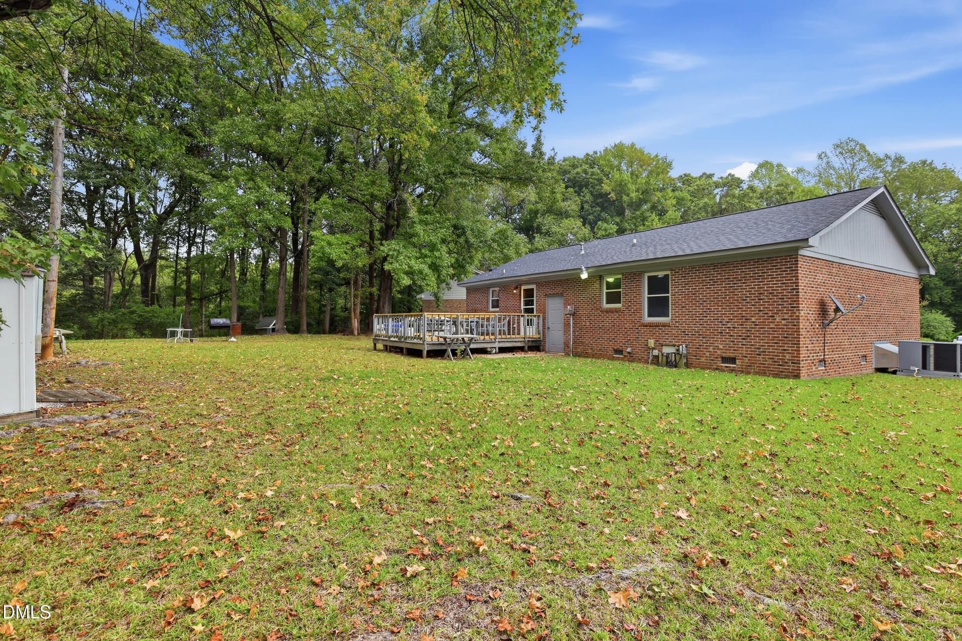 23_892a4035_autoremove_64312708 - 2109 Shamrock Drive E, Wilson, NC 27893