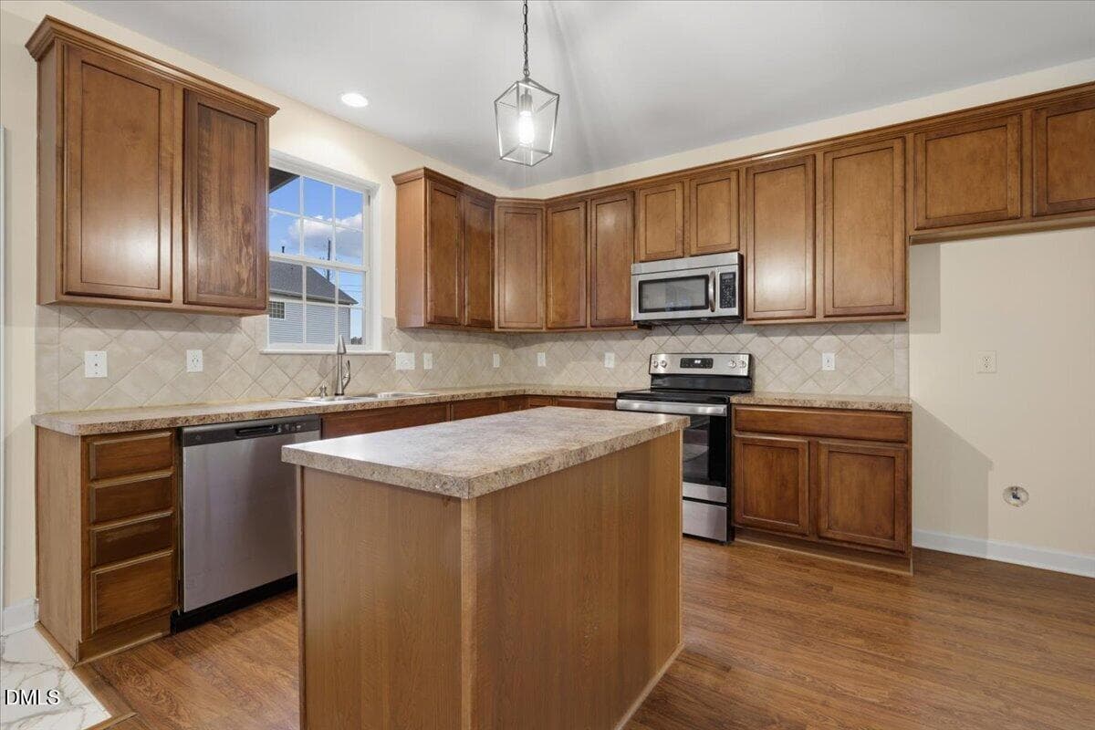 19-33 W Smoketree Ct-19 - 33 W Smoketree Court, Clayton, NC 27527