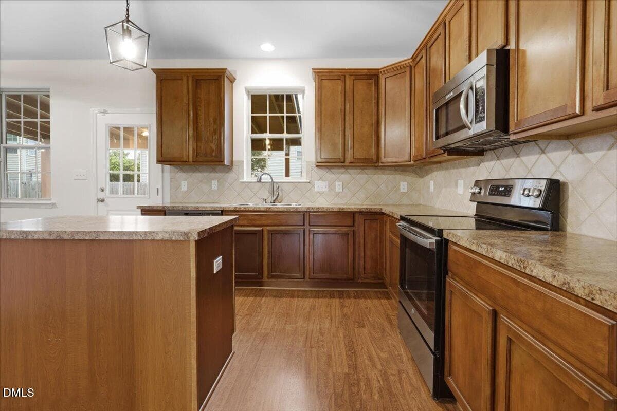 21-33 W Smoketree Ct-21 - 33 W Smoketree Court, Clayton, NC 27527