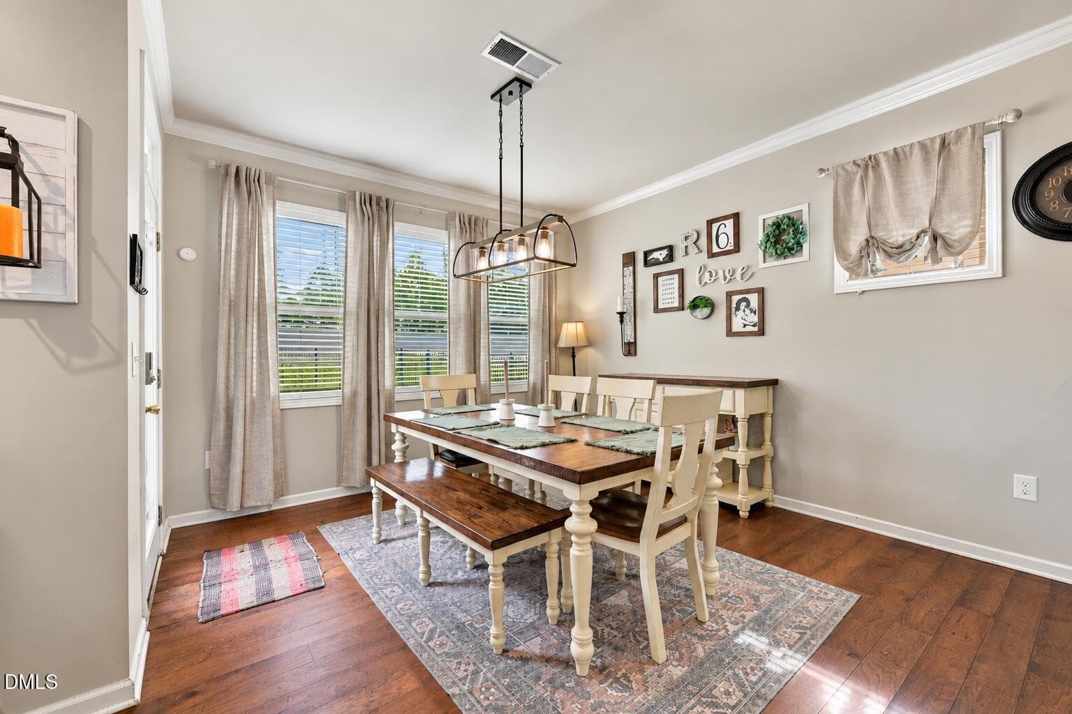 homes with dining area opening to patio - 82 Heathwood Drive, Clayton, NC 27527, Clayton