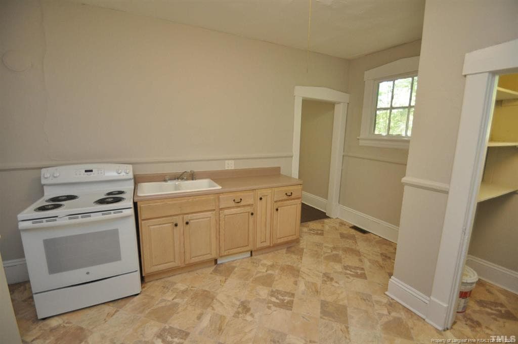Photo #16 - 1012 Dorothea Drive A, Raleigh, NC 27603