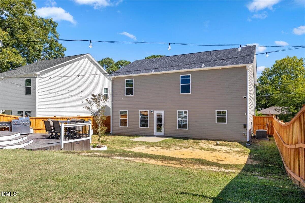 52-403 N Lincoln St - 403 N Lincoln Street, Benson, NC 27504, Benson