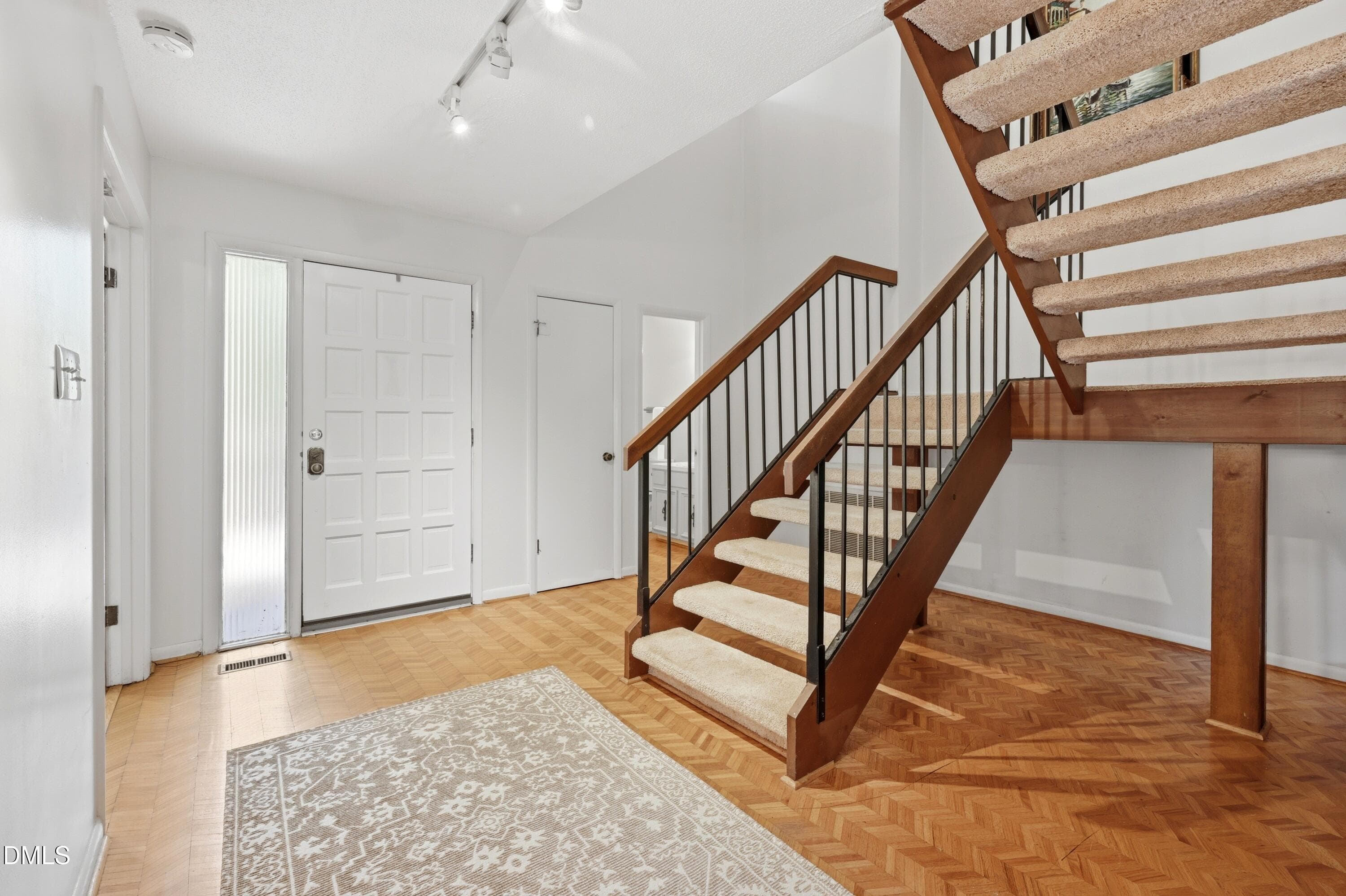 022 - 4100 Five Oaks Unit 6, Durham, NC 27707, Durham