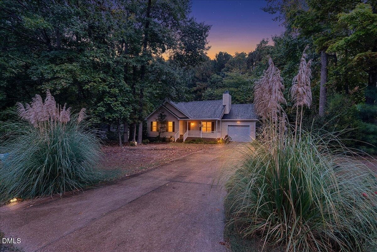 01-DSC0931 twilight - 20 Eagle Stone Ridge, Youngsville, NC 27596