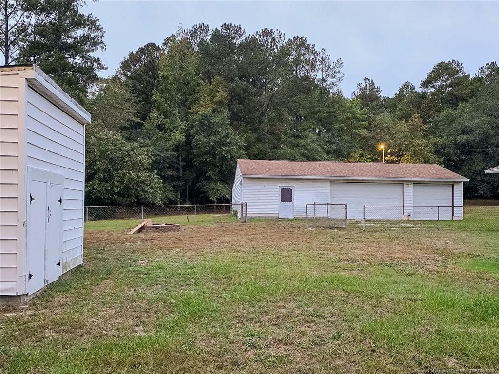Photo 37 - 215 Lakeview Drive, Spring Lake, NC 28390