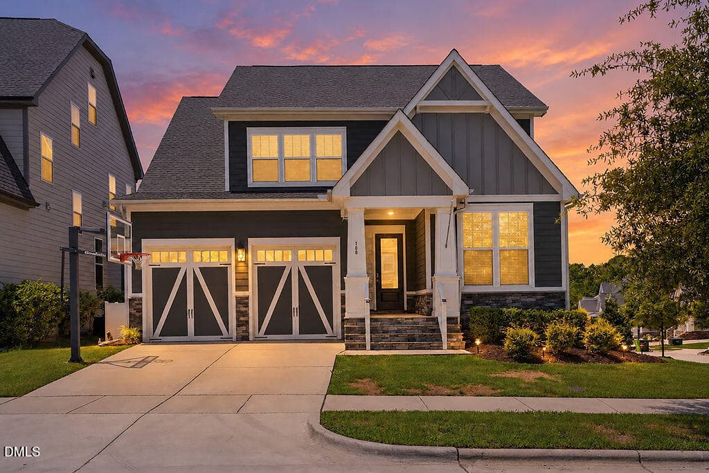 100 Oaks End Drive, Holly Springs, NC 27540