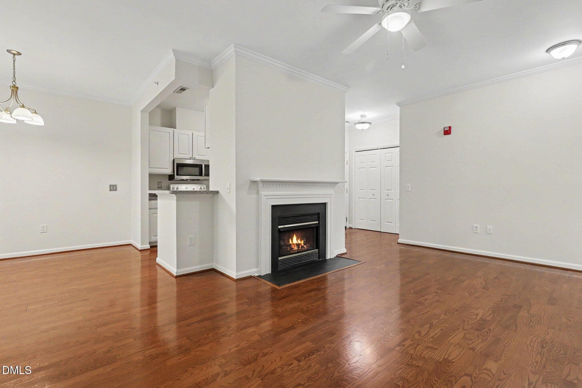 Family Room - 8241 Allyns Landing Way 302, Raleigh, NC 27615, Raleigh
