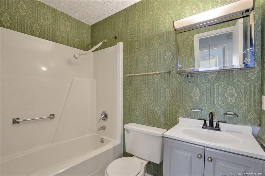Photo 21 - 401 Kirkcaldy Court, Fayetteville, NC 28314, Fayetteville