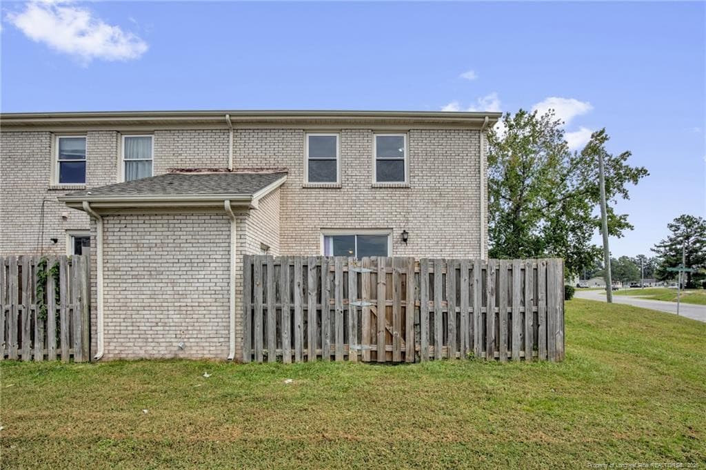 Photo 26 - 401 Kirkcaldy Court, Fayetteville, NC 28314, Fayetteville