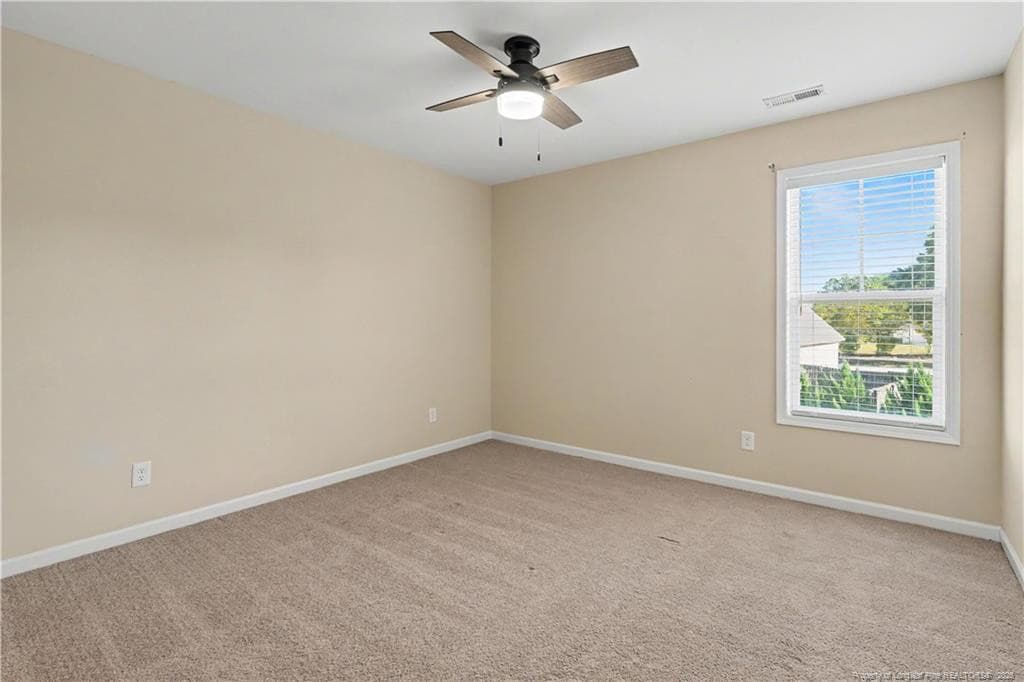 Photo 14 - 130 Fountain Grove Drive, Raeford, NC 28376