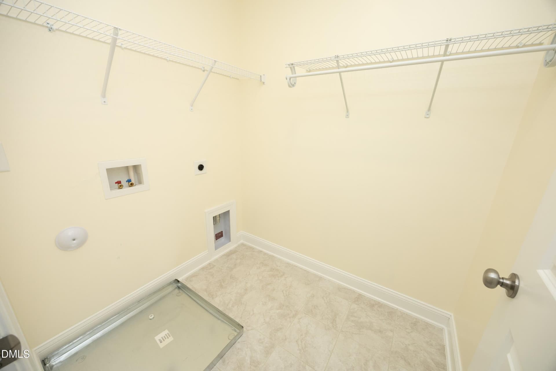 810 3rd flrlaundry rm - 810 Winter Meadow Drive, Wake Forest, NC 27587