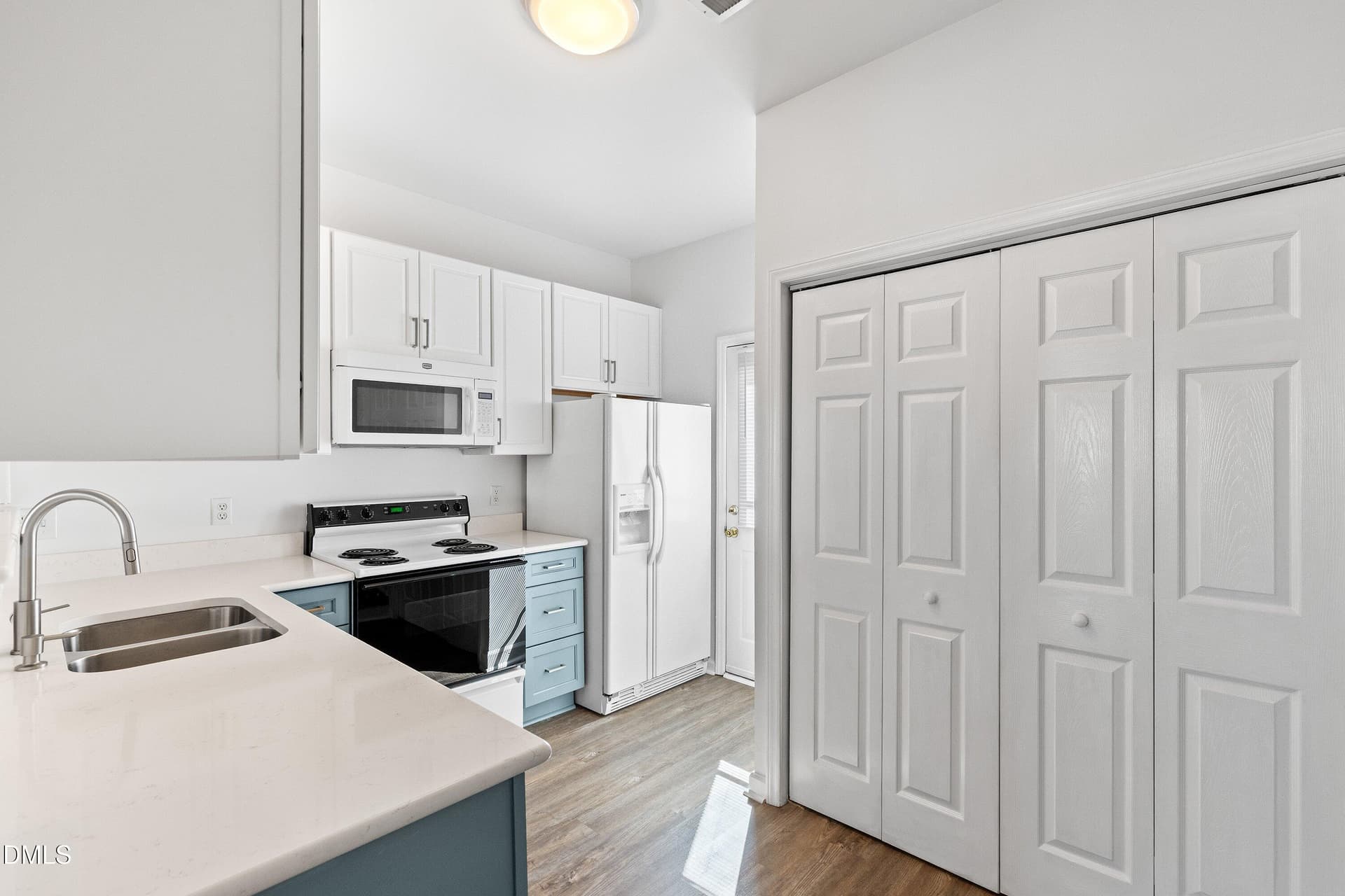 10-12 Cheltenham Dr_7680 - 12 Cheltenham Drive, Clayton, NC 27520