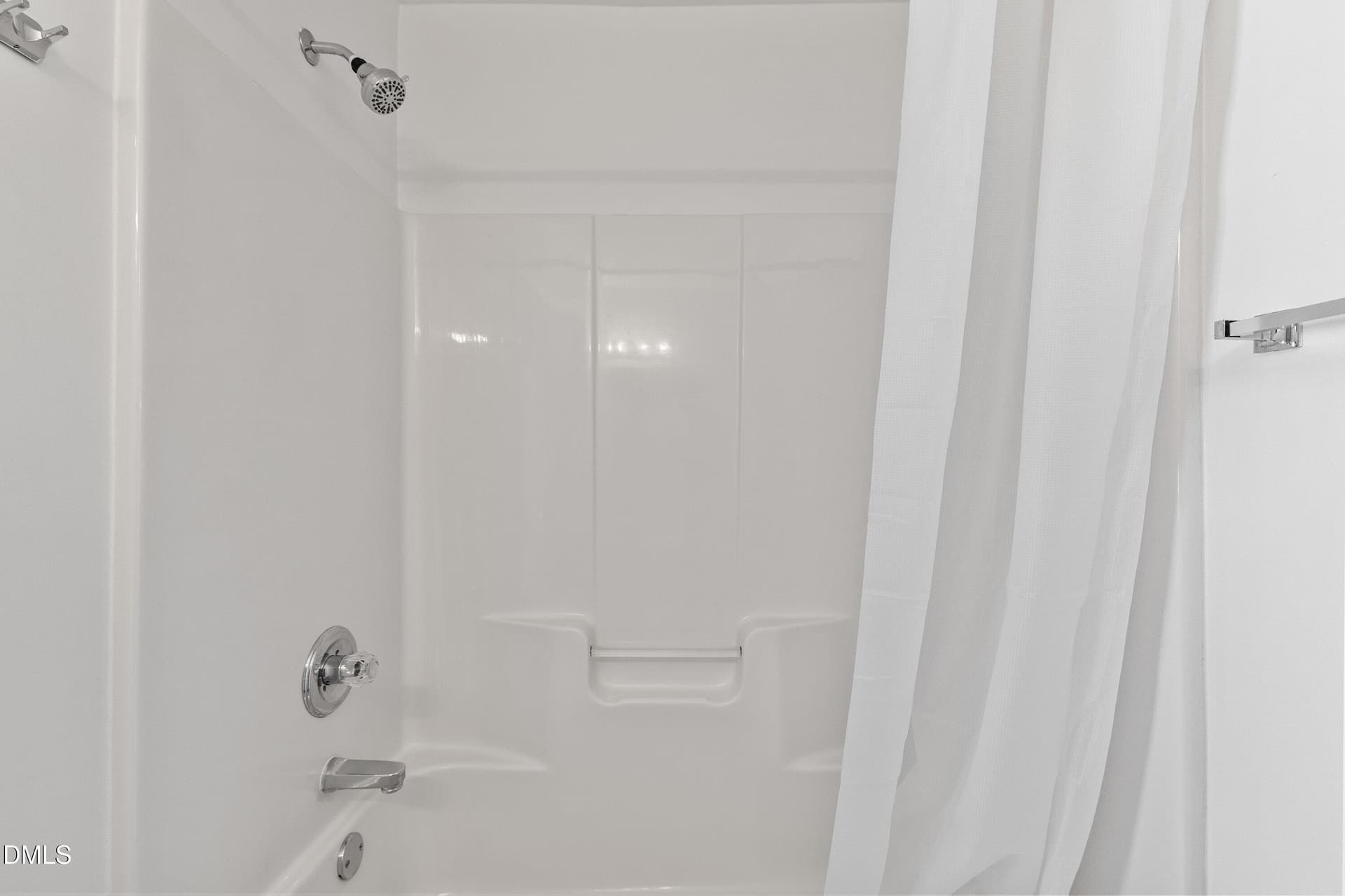 21-12 Cheltenham Dr_7735 - 12 Cheltenham Drive, Clayton, NC 27520