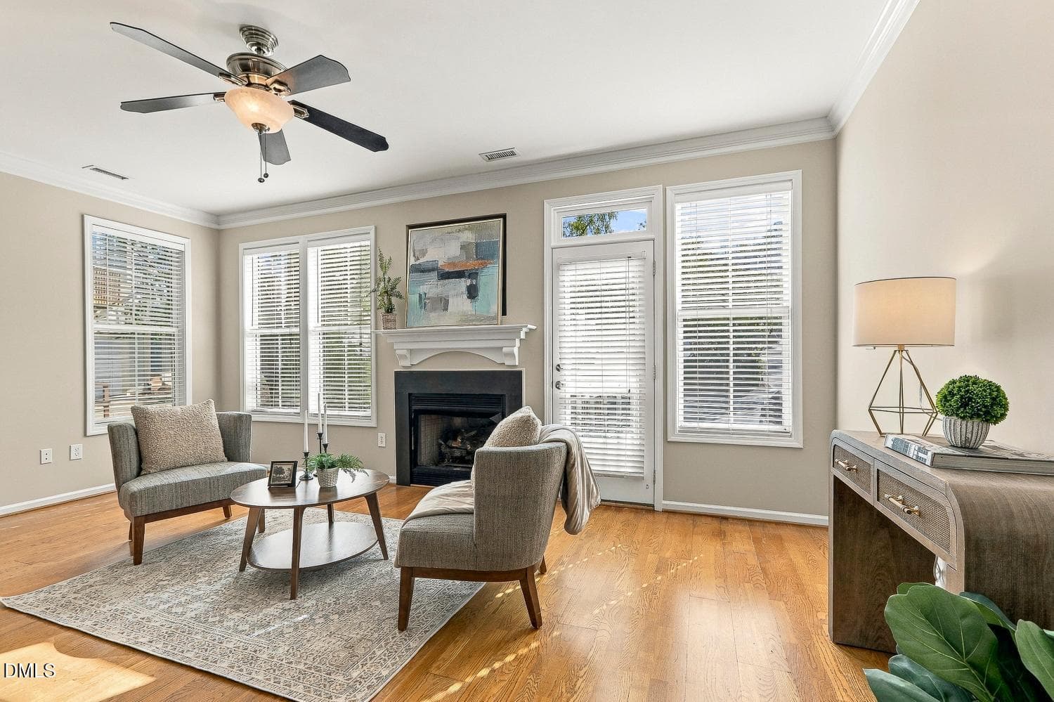 023-037-Family Room-1500x999 - 1525 Town Home Drive, Apex, NC 27502