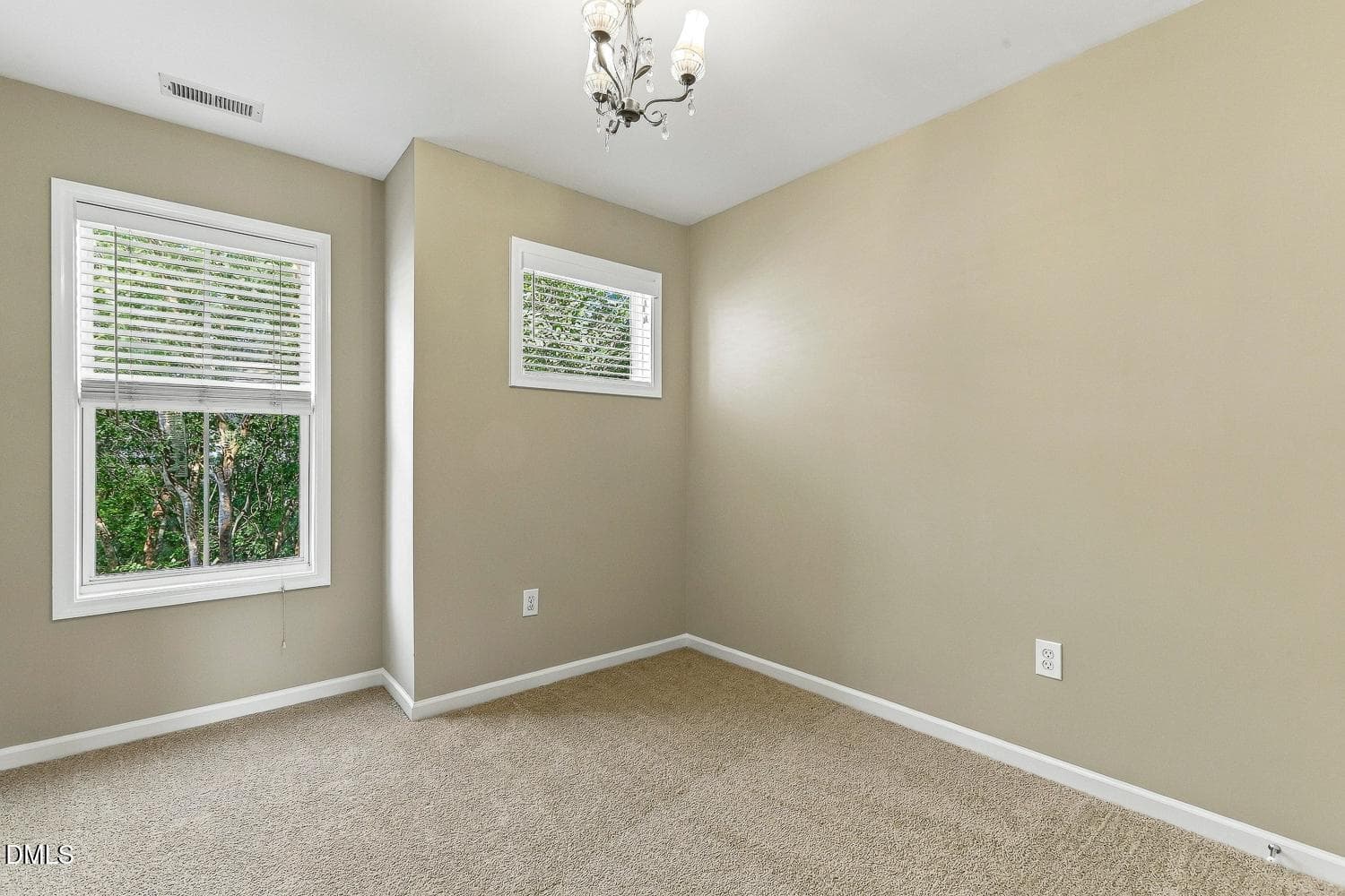036-017-Bedroom 2-1500x1000 - 1525 Town Home Drive, Apex, NC 27502