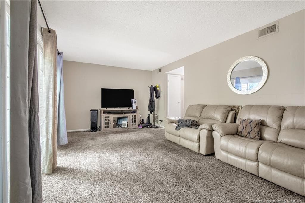 Photo 6 - 555 Winding Creek Road C, Fayetteville, NC 28305, Fayetteville