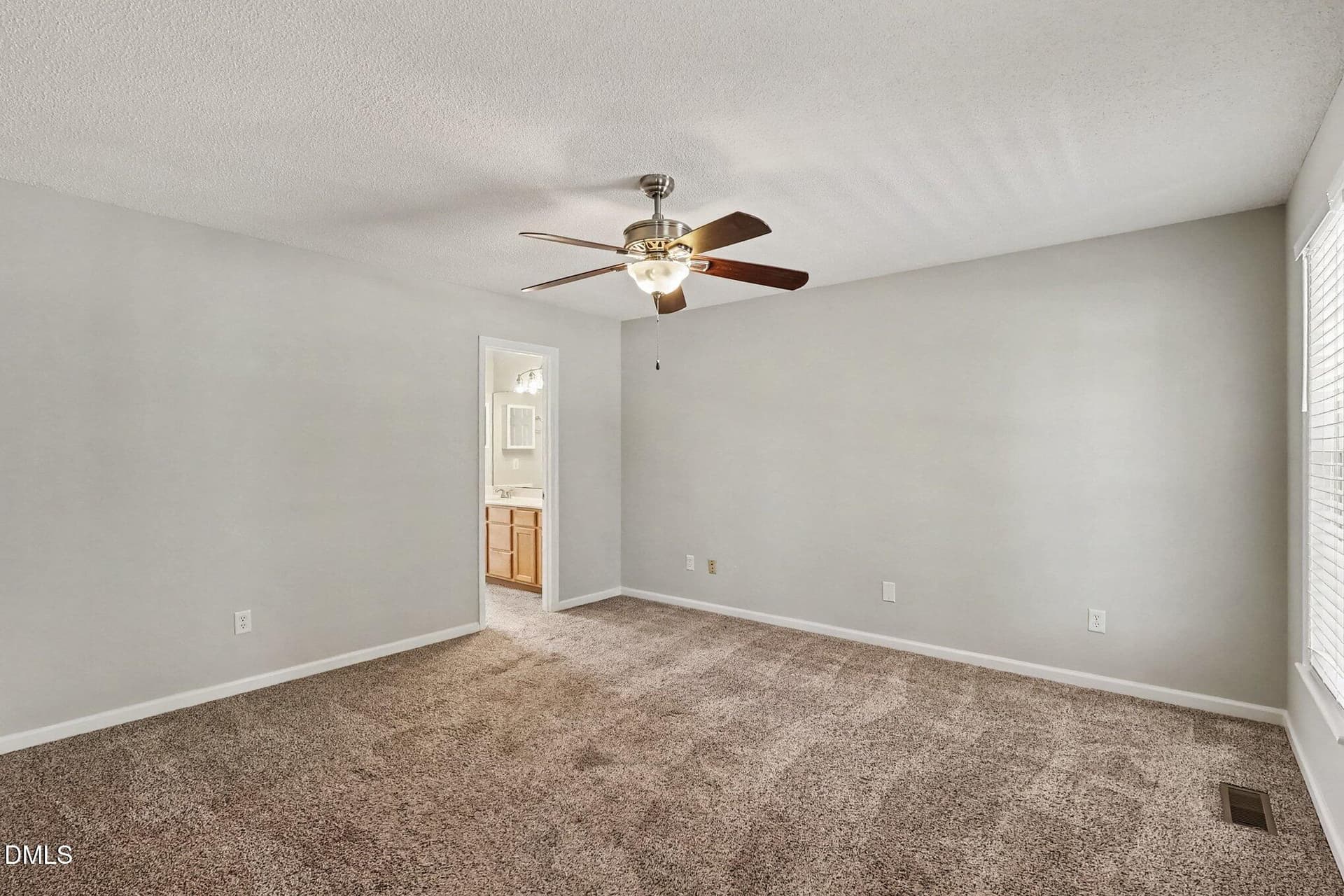 009_file_7657 - 6805 Stevens Oaks Drive, Garner, NC 27529