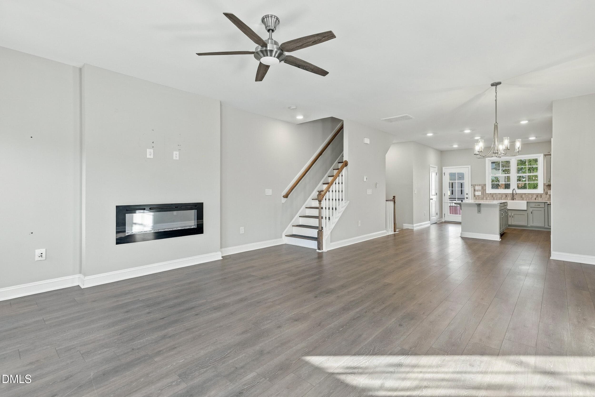Open Concept living - 988 Gateway Commons Circle, Wake Forest, NC 27587, Wake Forest