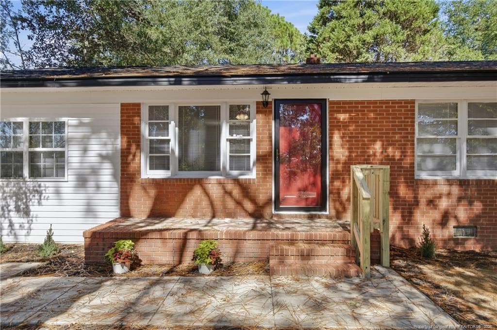 Photo 4 - 309 Ivan Drive, Fayetteville, NC 28306, Fayetteville