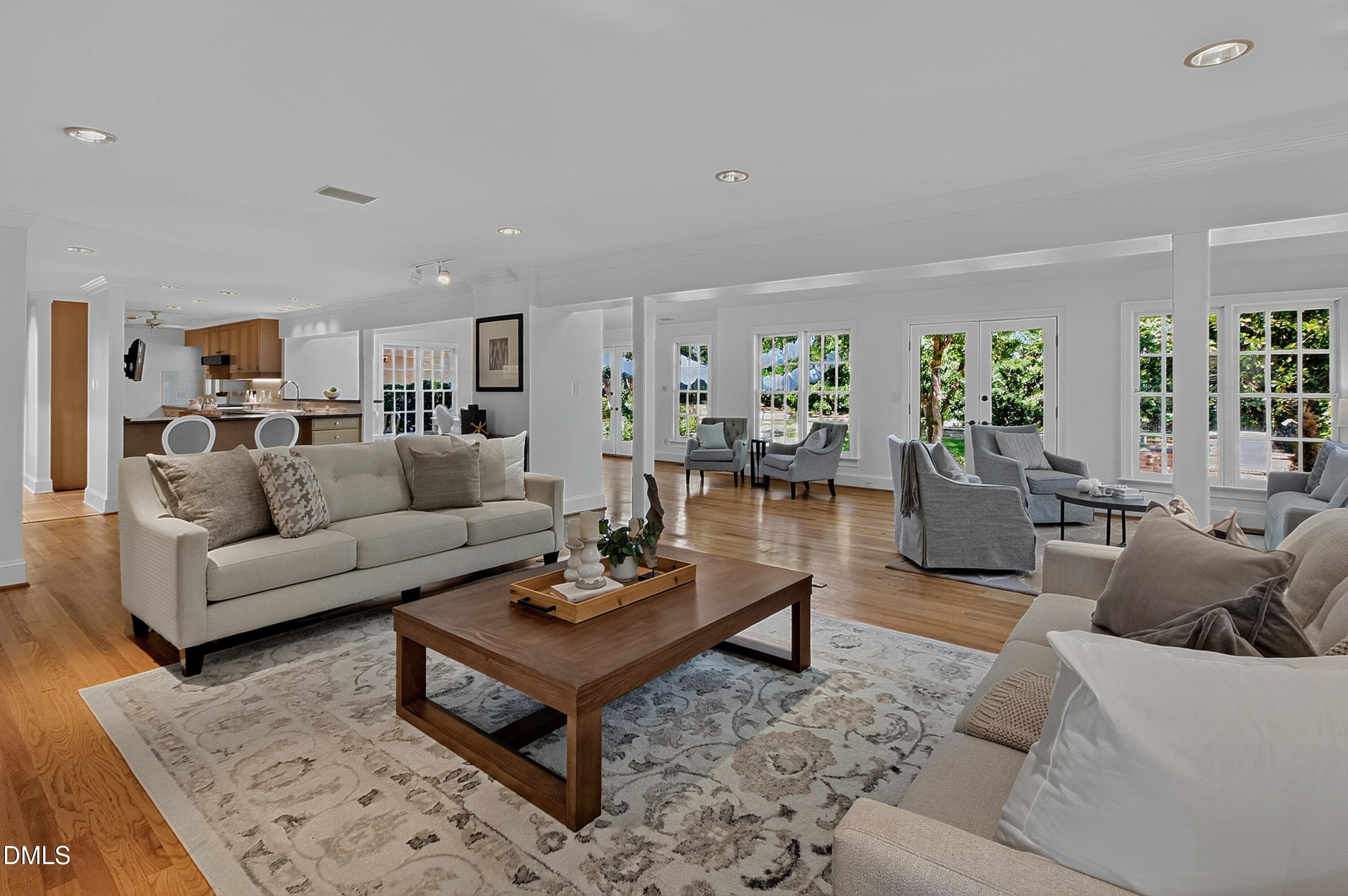 Buncombe (19) - 325 Buncombe Street, Raleigh, NC 27609