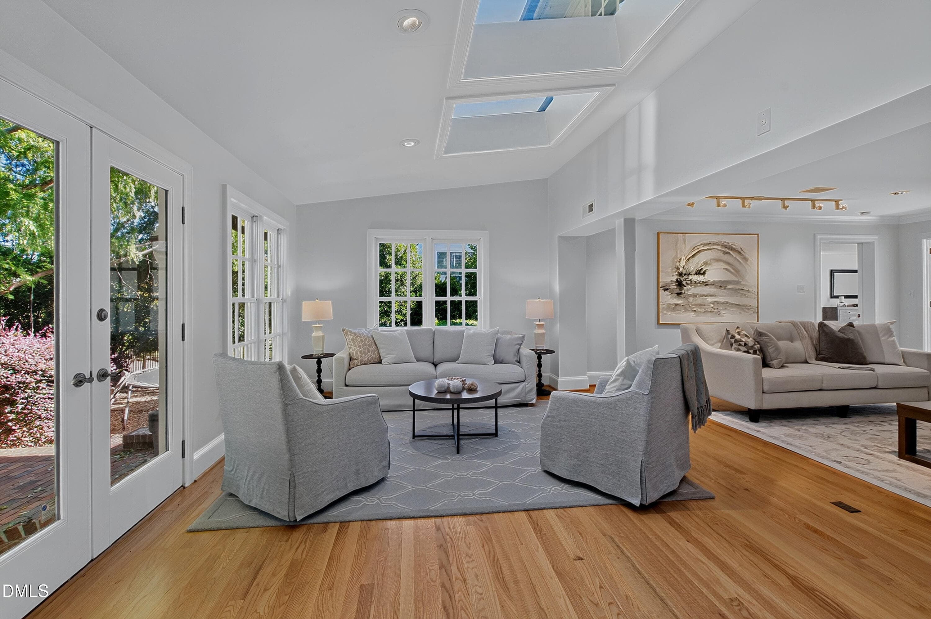 Buncombe (22) - 325 Buncombe Street, Raleigh, NC 27609