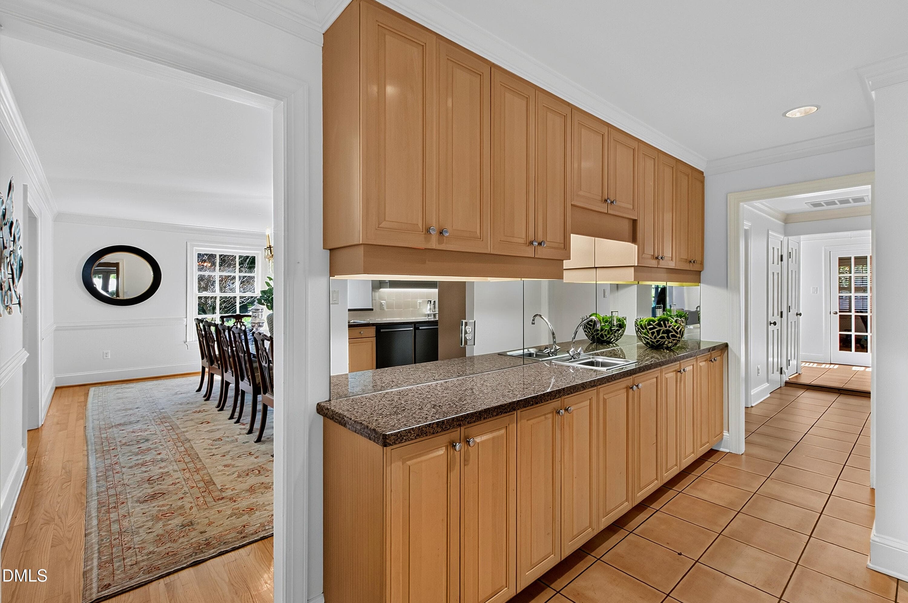 Buncombe (29) - 325 Buncombe Street, Raleigh, NC 27609