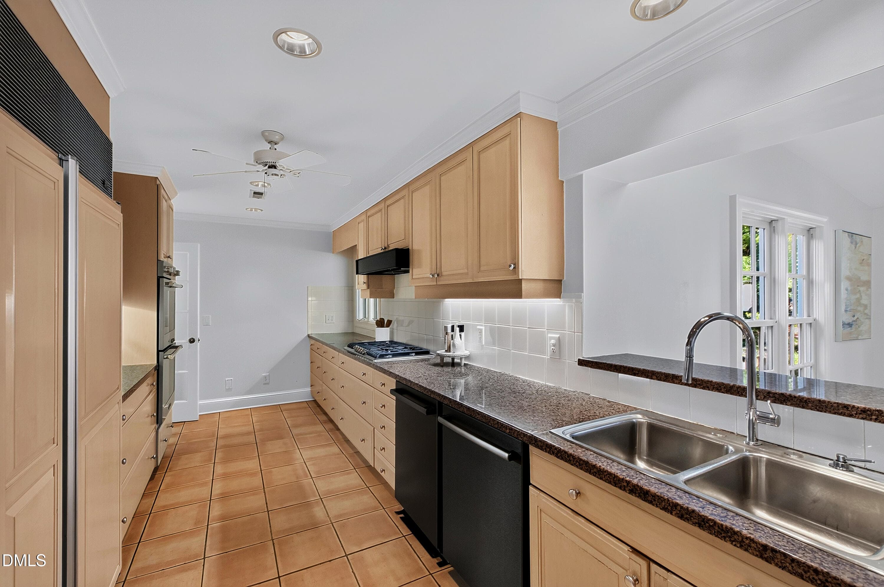 Buncombe (30) - 325 Buncombe Street, Raleigh, NC 27609