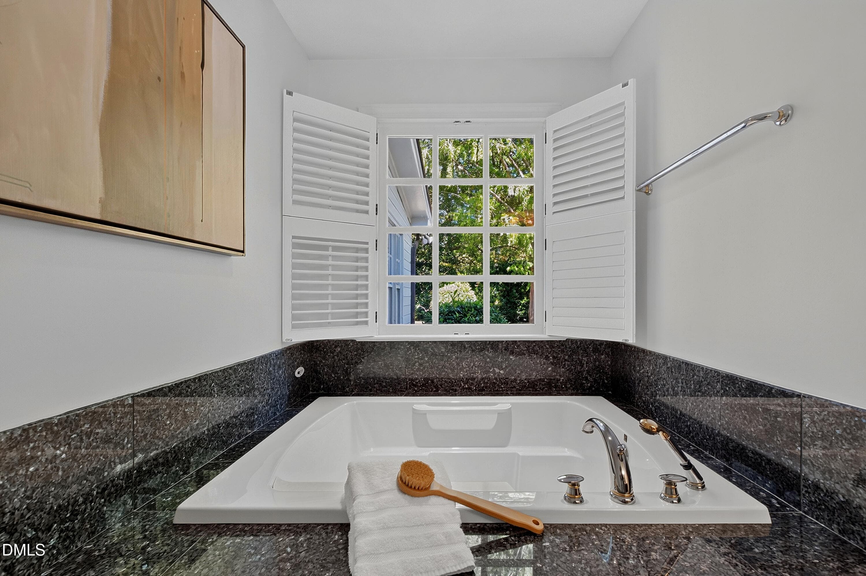 Buncombe (39) - 325 Buncombe Street, Raleigh, NC 27609