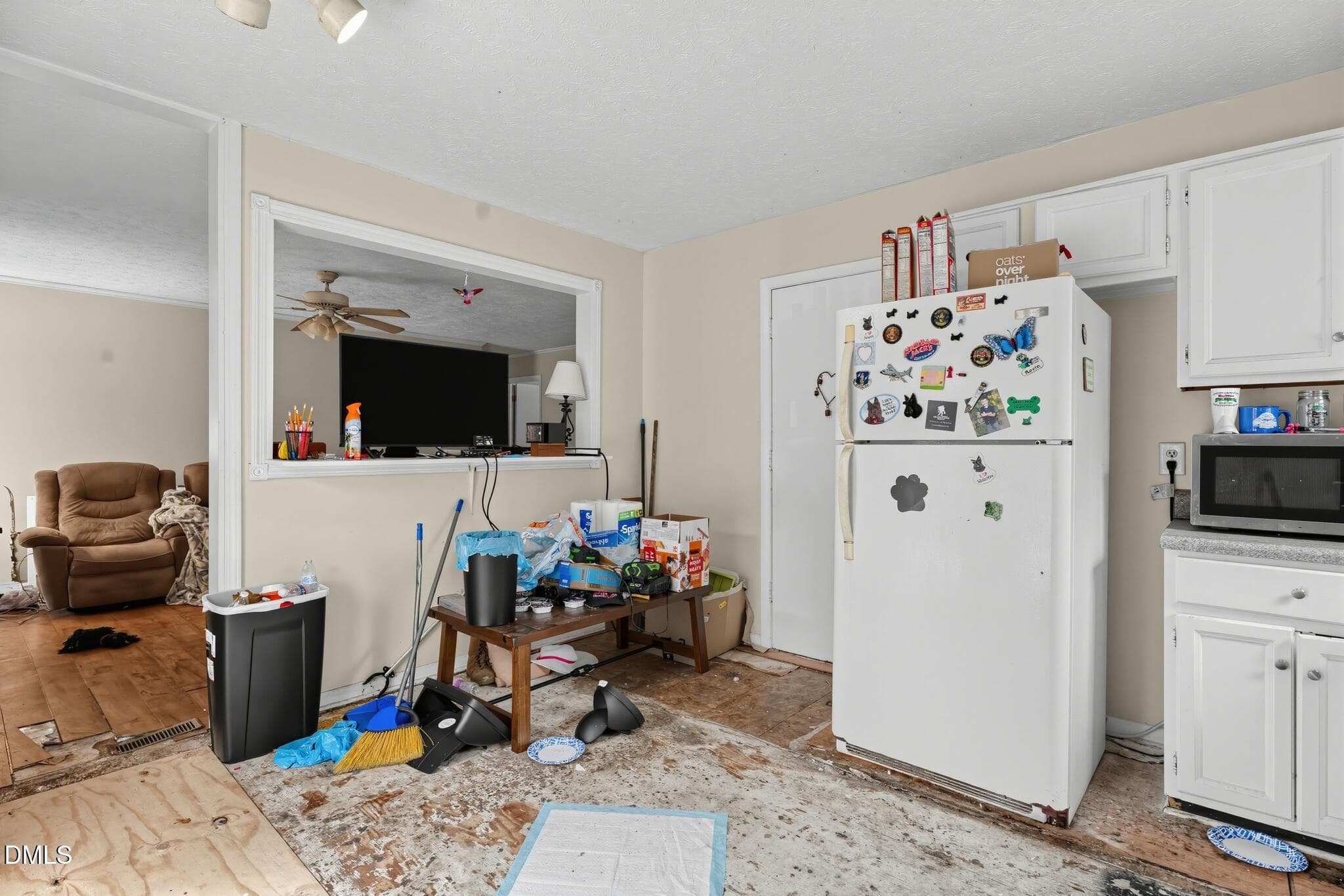 15_1351_Kienast_Dr-Kitchen-4-11 - 1351 Kienast Drive, Fayetteville, NC 28314, Fayetteville