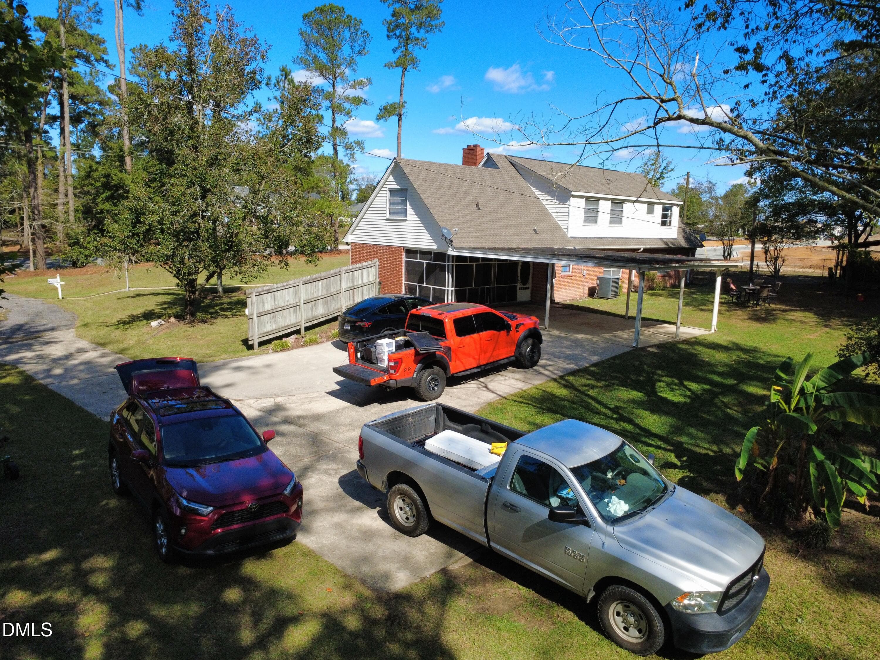dji_fly_20261012_140322_219_179182849967 - 730 E Southerland Street, Wallace, NC 28466, Wallace