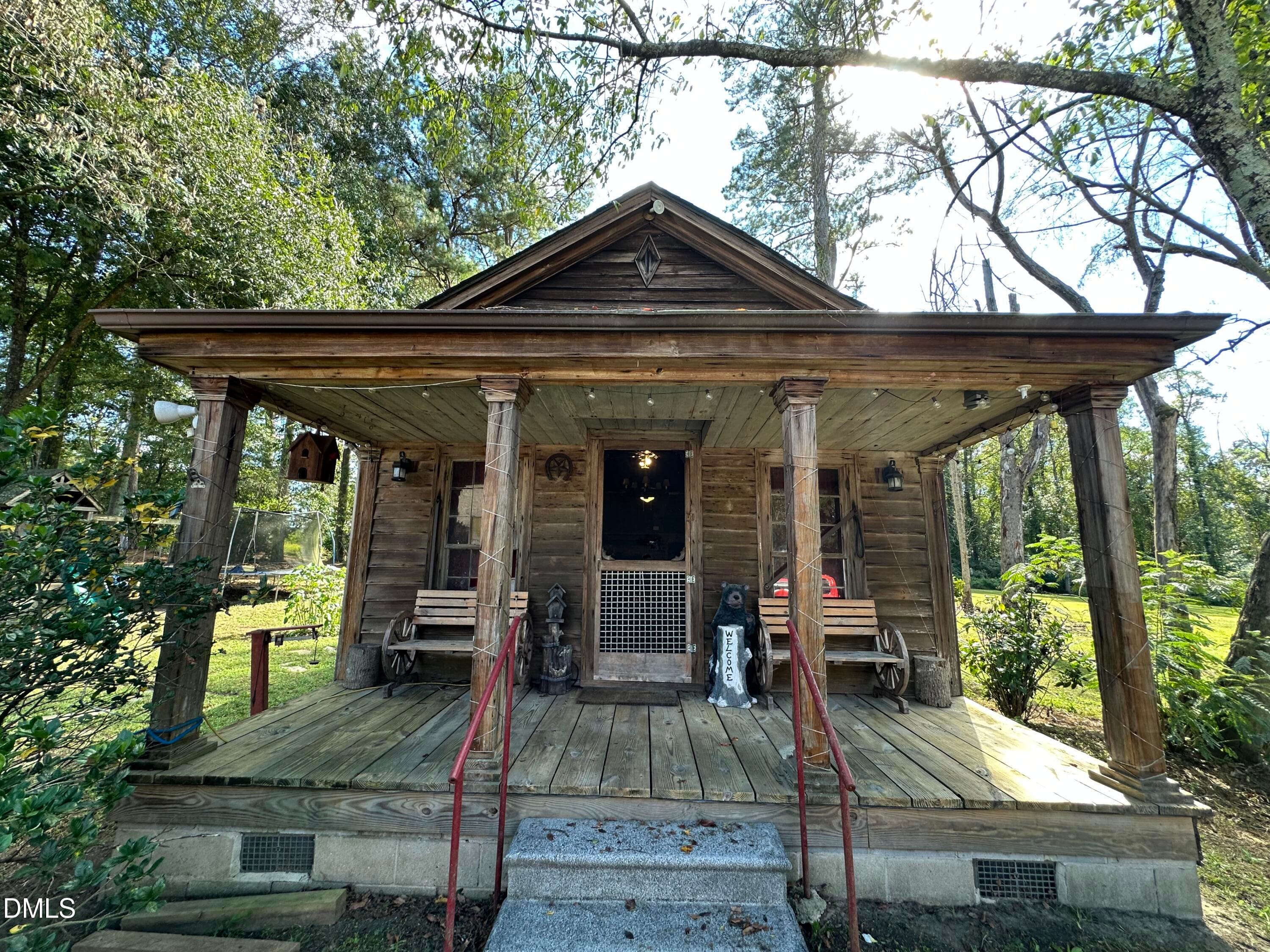 IMG_0886 - 730 E Southerland Street, Wallace, NC 28466, Wallace