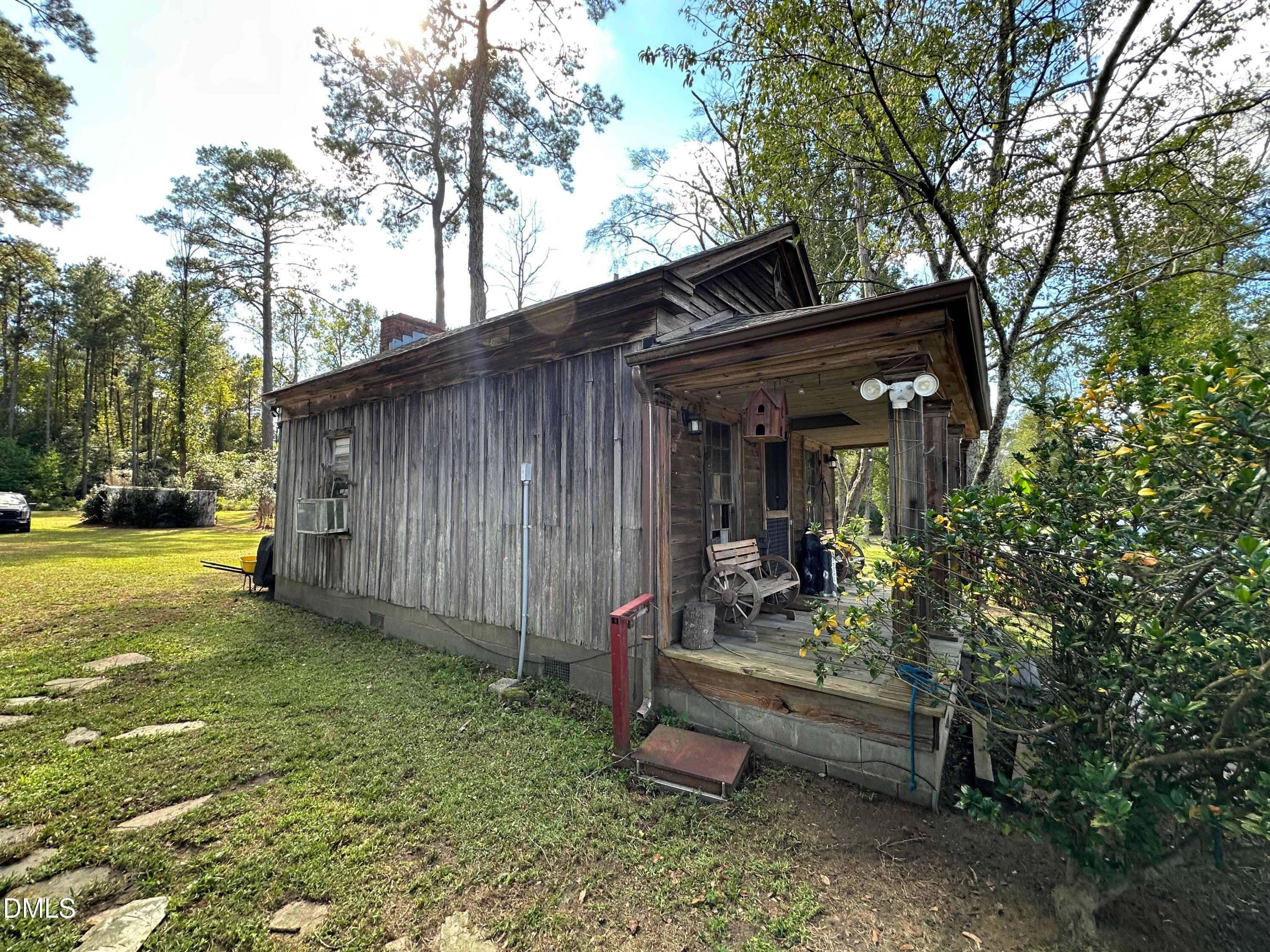 IMG_0888 - 730 E Southerland Street, Wallace, NC 28466, Wallace