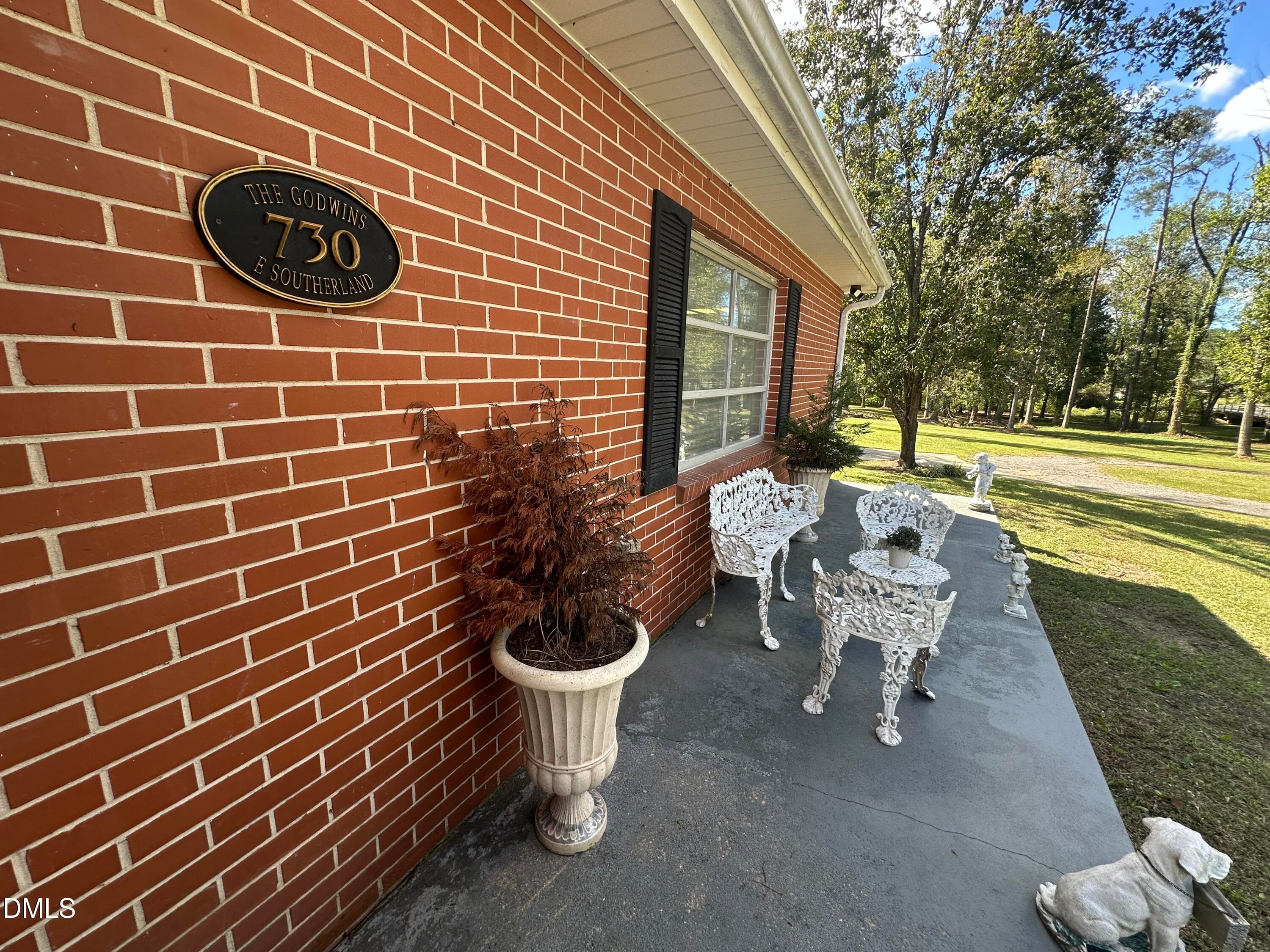 IMG_0895 - 730 E Southerland Street, Wallace, NC 28466, Wallace