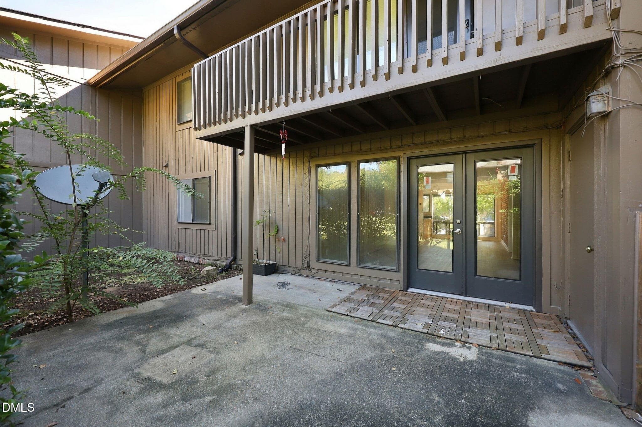 Back patio - 305 Oak Tree 305, Chapel Hill, NC 27517, Chapel Hill
