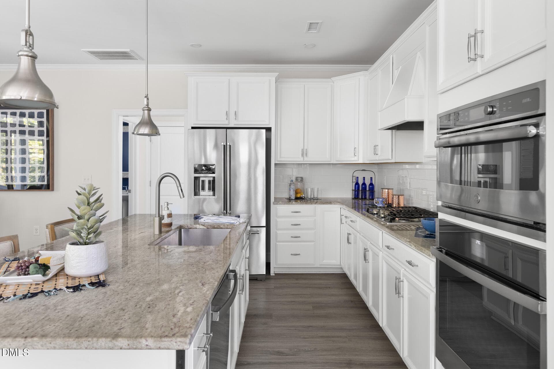 Generous Countertops - 252 Two Creeks Loop, Chapel Hill, NC 27517, Chapel Hill