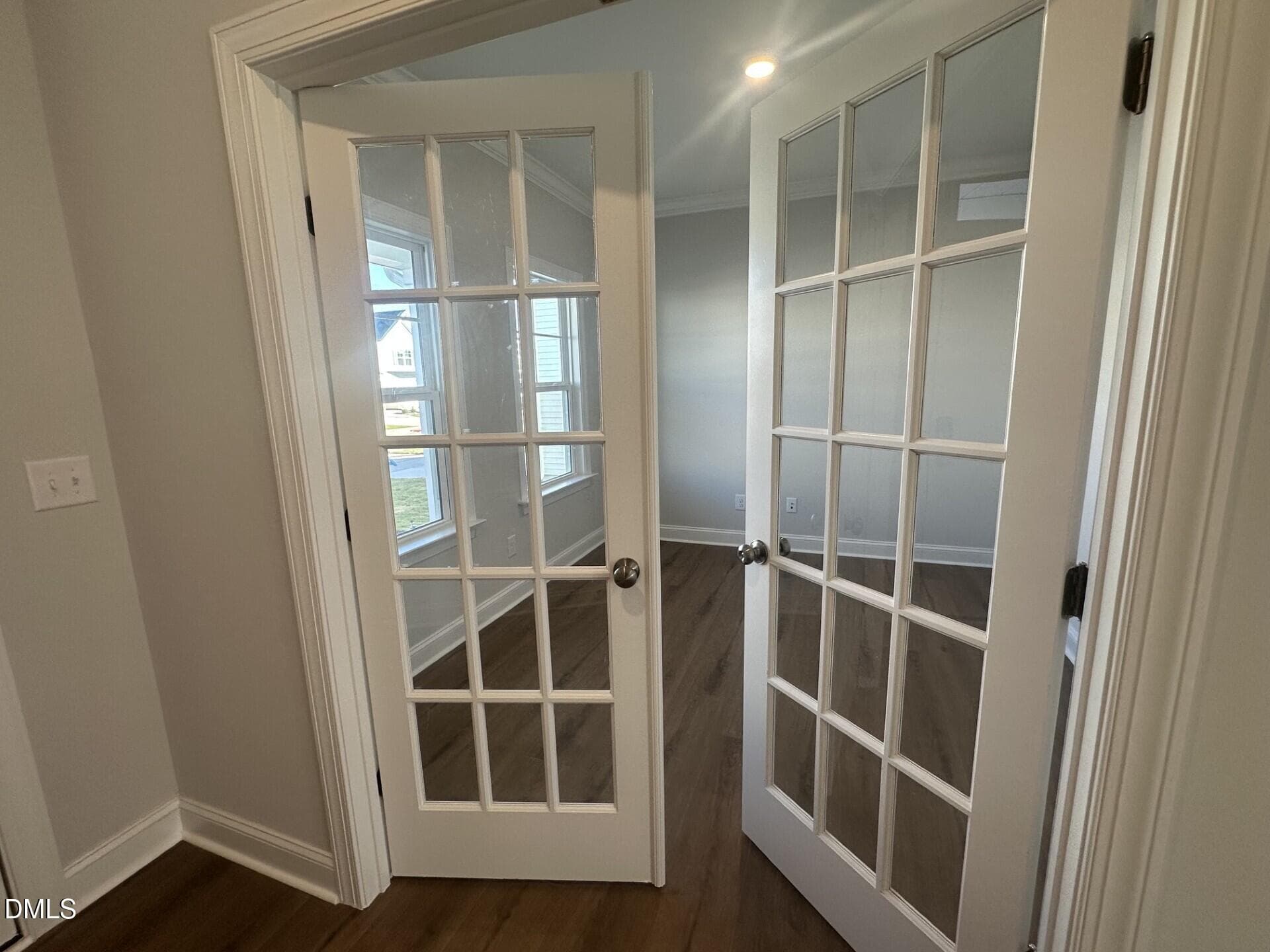 200 french doors off foyer - 1113 Constellation Circle, Durham, NC 27703