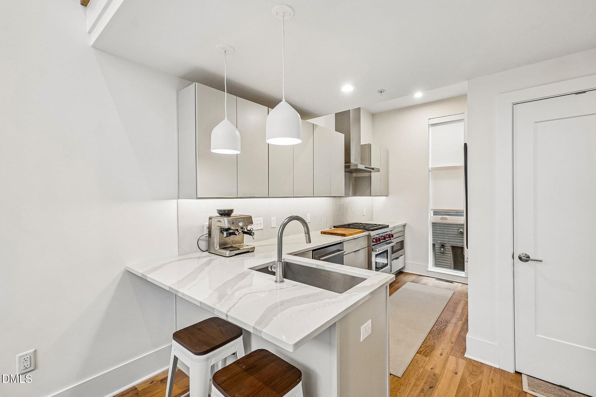 11-web-or-mls-Gordon St 802-S0805-012r - 512 Gordon Street 802, Durham, NC 27701