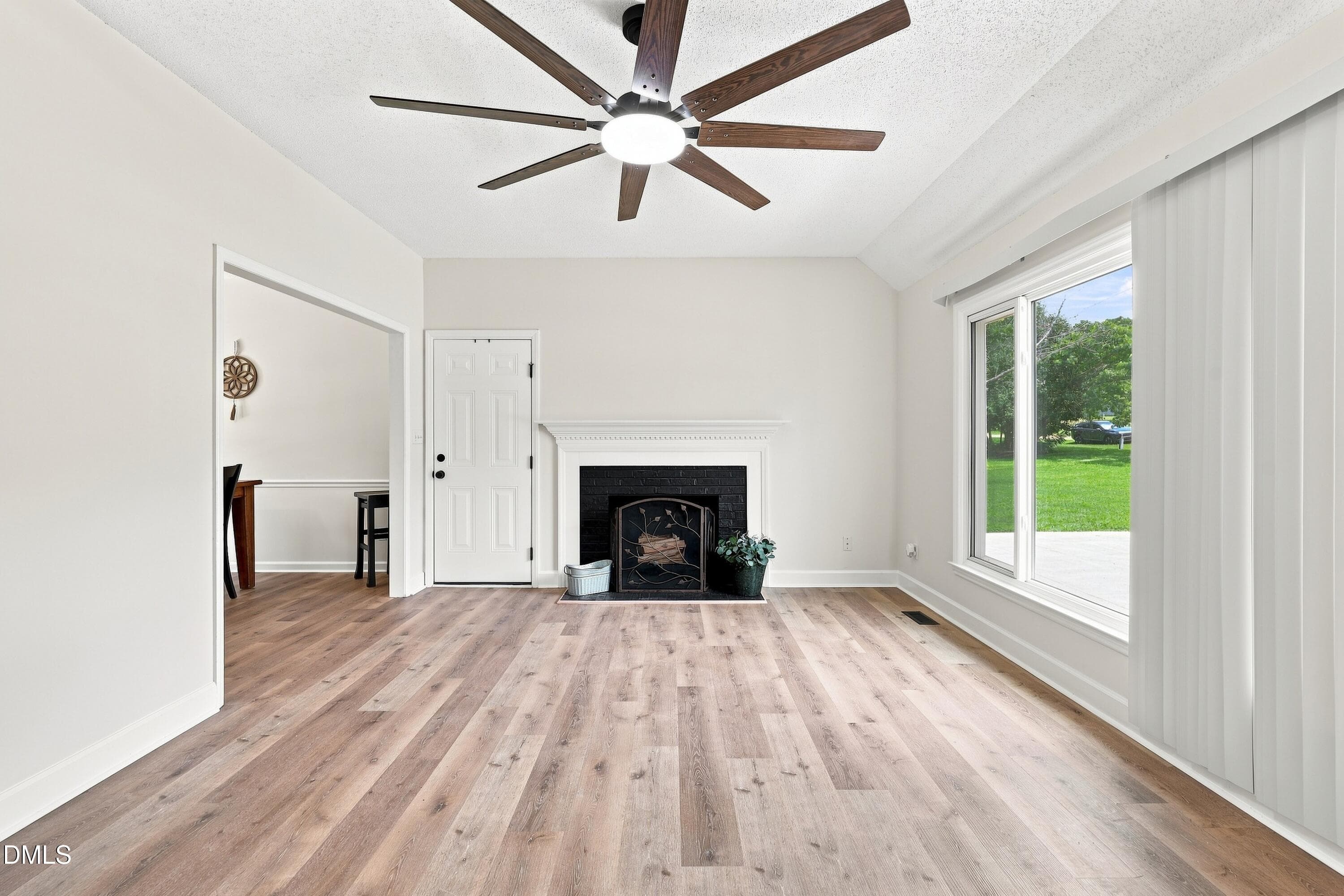 Living Room - 147 Bridle Trail, Youngsville, NC 27596, Youngsville