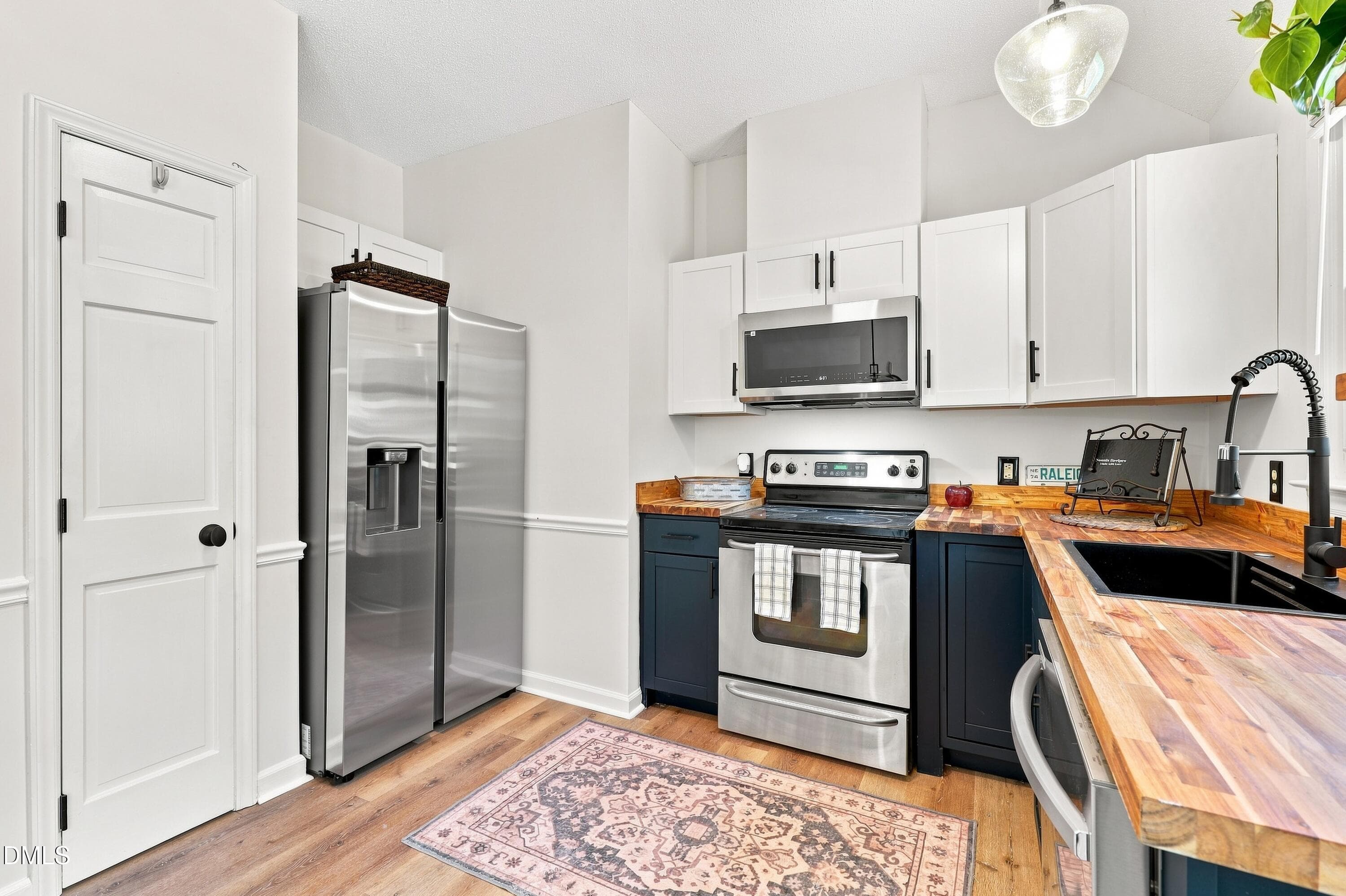Renovated Kitchen with new Cabinets - 147 Bridle Trail, Youngsville, NC 27596, Youngsville