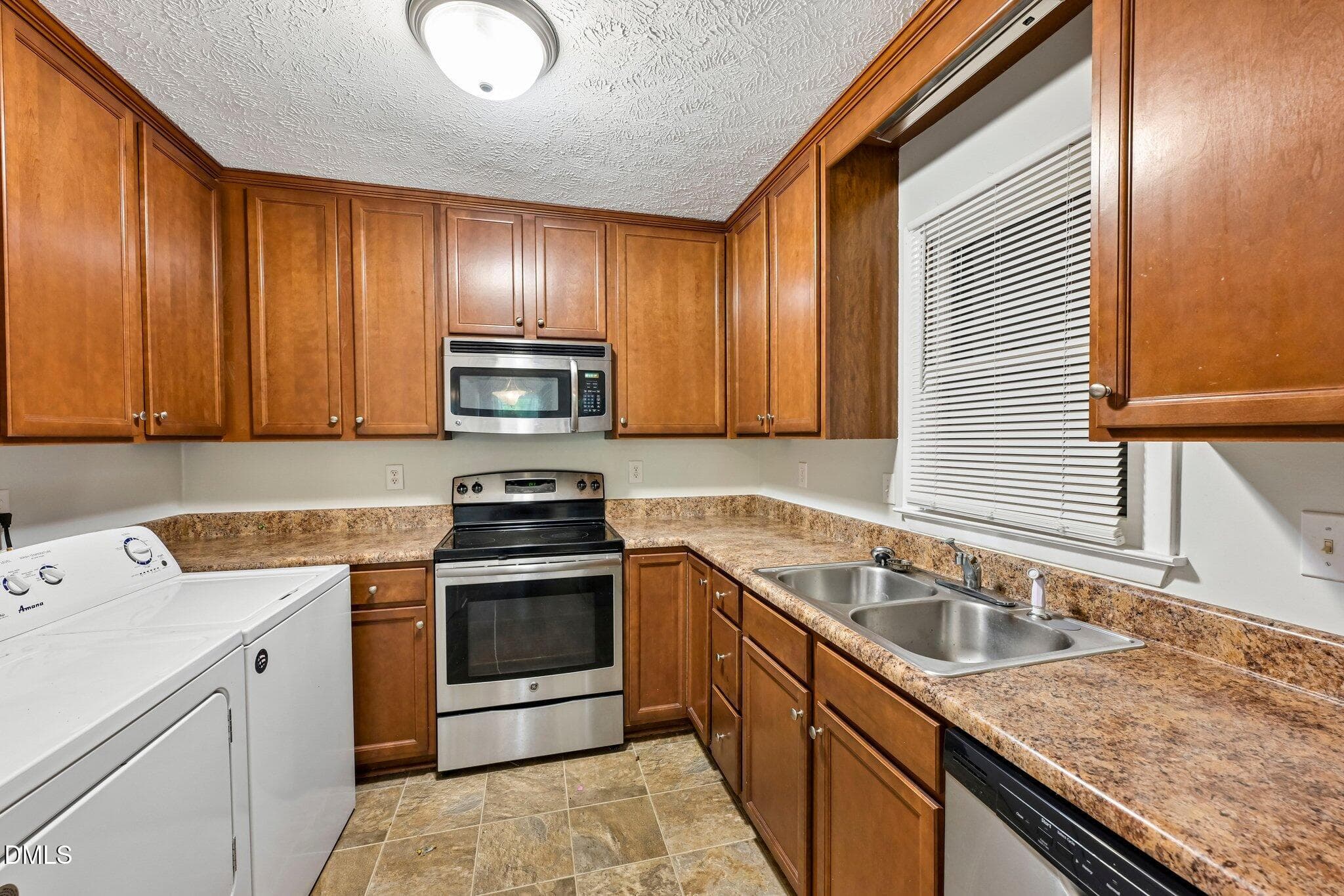 12-web-or-mls-Rannock Dr-S0805-012 (1) - 6434 Rannock Drive, Fayetteville, NC 28304, Fayetteville