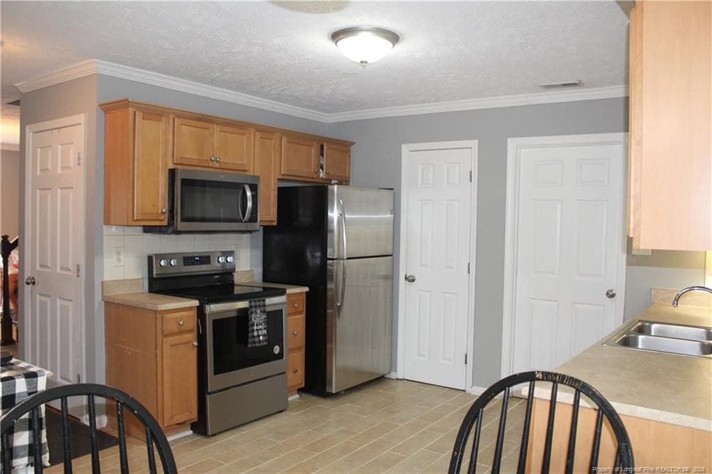 Photo 13 - 5111 Goshawk Drive, Hope Mills, NC 28348