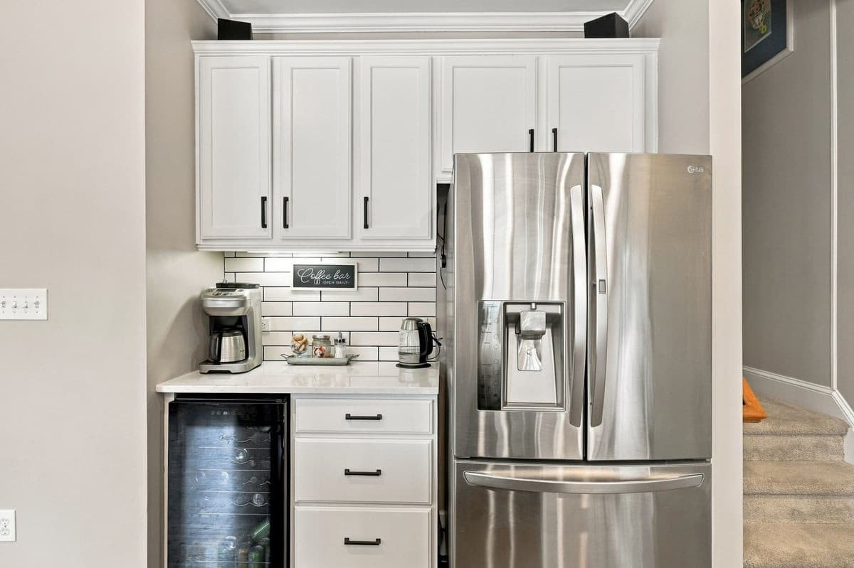 30-web-or-mls-IMG_2505_Edit (2).jpg - 10620 River Forest Drive, Raleigh, NC 27614