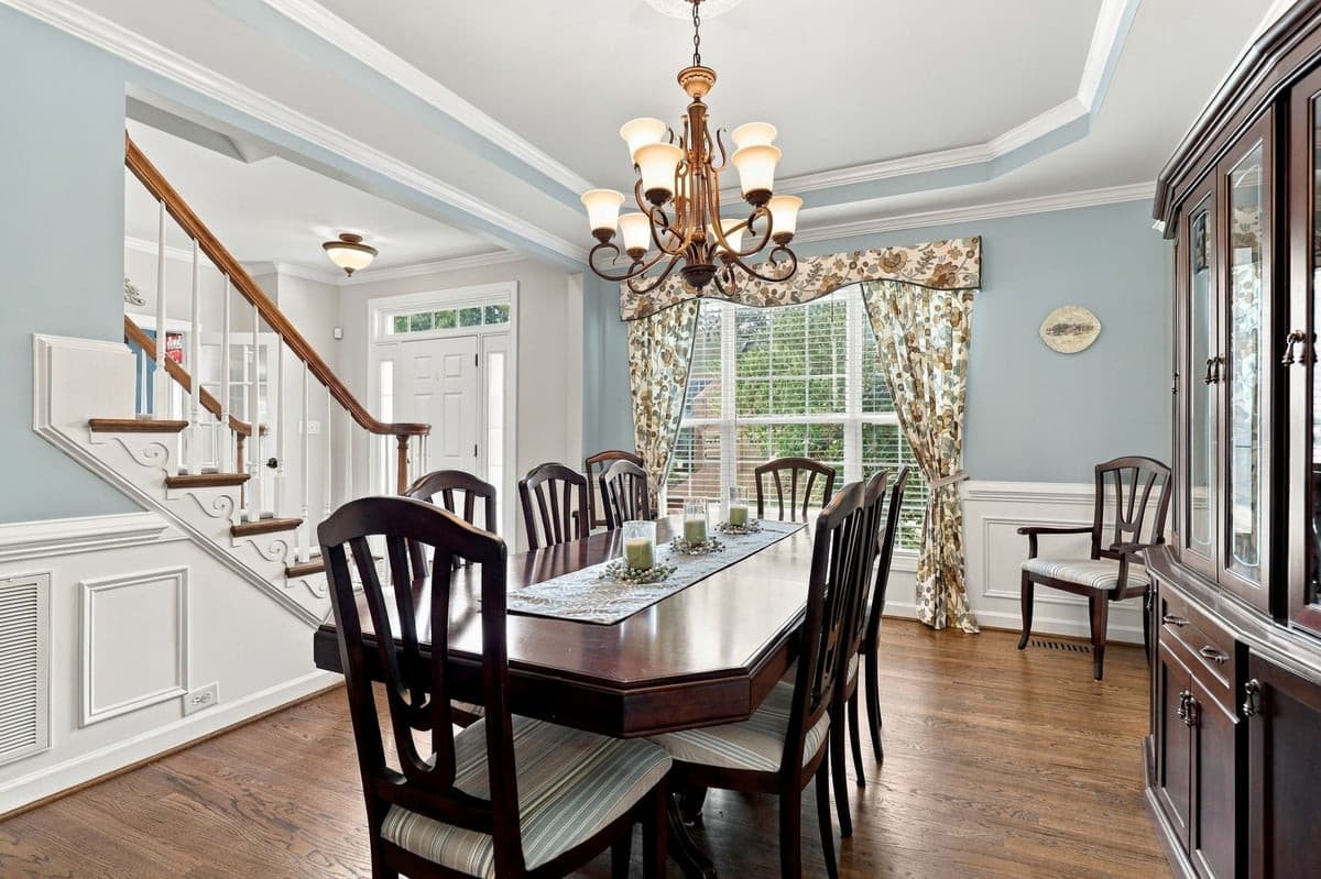 23-web-or-mls-IMG_2475_Edit.jpg - 10620 River Forest Drive, Raleigh, NC 27614