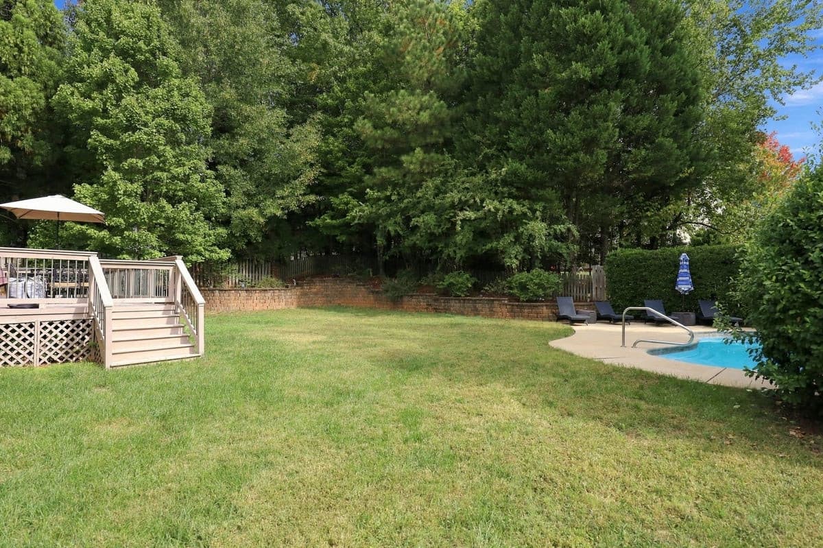 58-web-or-mls-IMG_2581.jpg - 10620 River Forest Drive, Raleigh, NC 27614