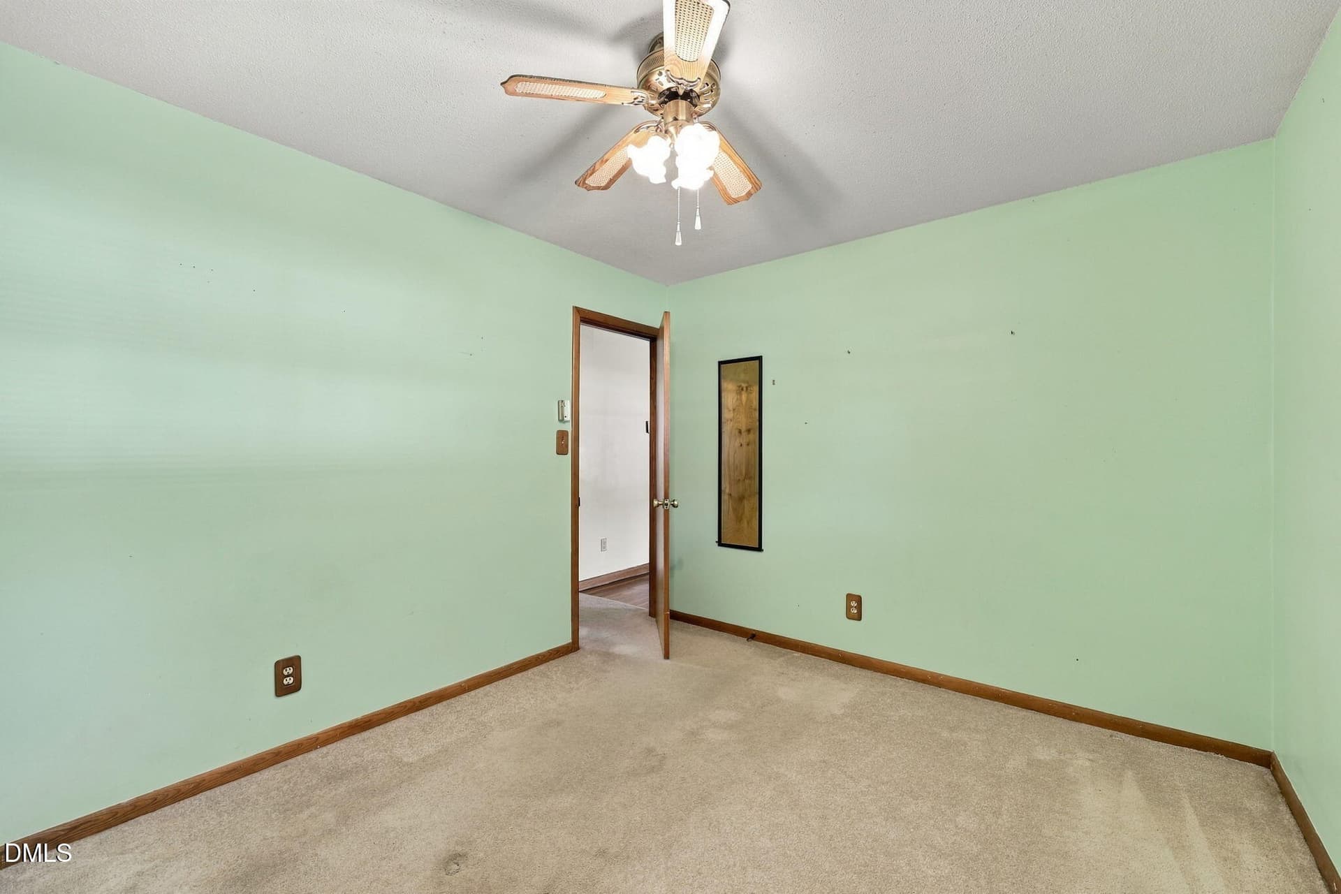15-web-or-mls-IMG_2457 - 208 Aloha Drive, Graham, NC 27253