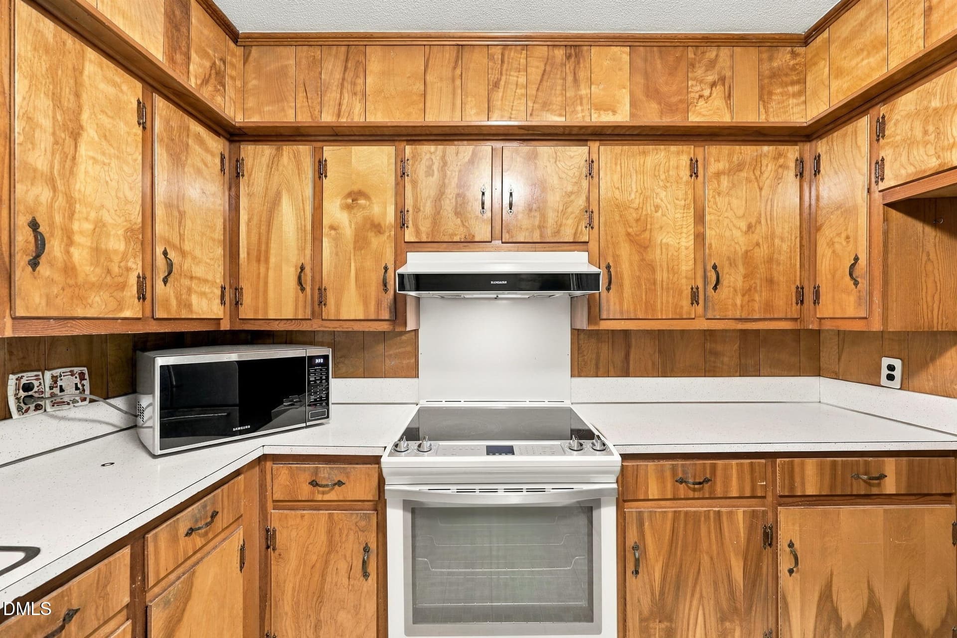 36-web-or-mls-IMG_2520 - 208 Aloha Drive, Graham, NC 27253